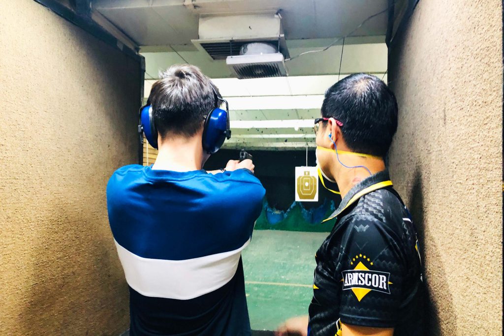 馬尼拉實彈射擊