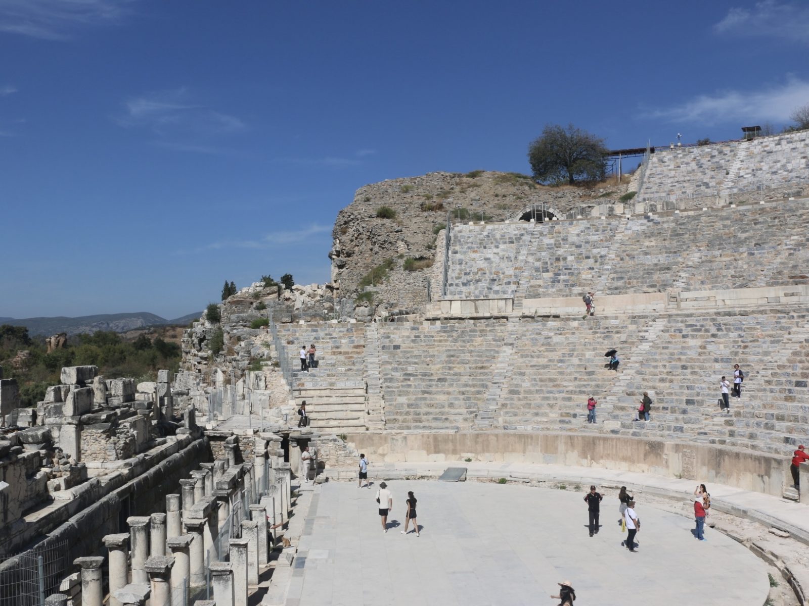 < 土耳其 艾菲索斯 >  世上保存最完整的希臘羅馬古城遺跡